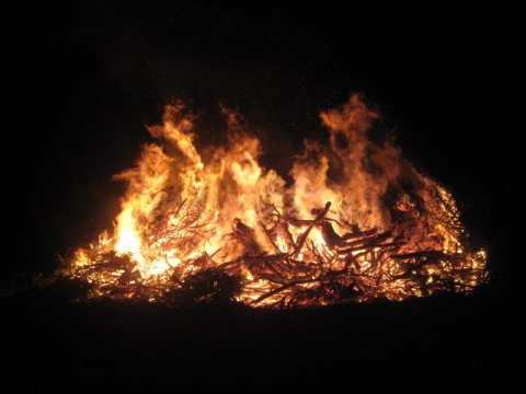 Ostern 2020: Osterfeuer &amp; mehr Events in Berlin